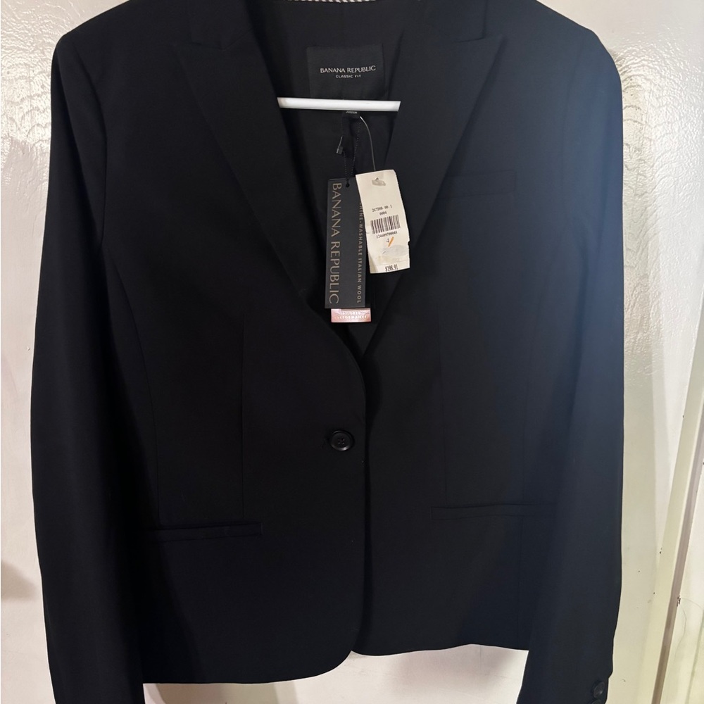 Banana Republic Classic Black Blazer